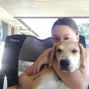 Meet your Posher, Felicity